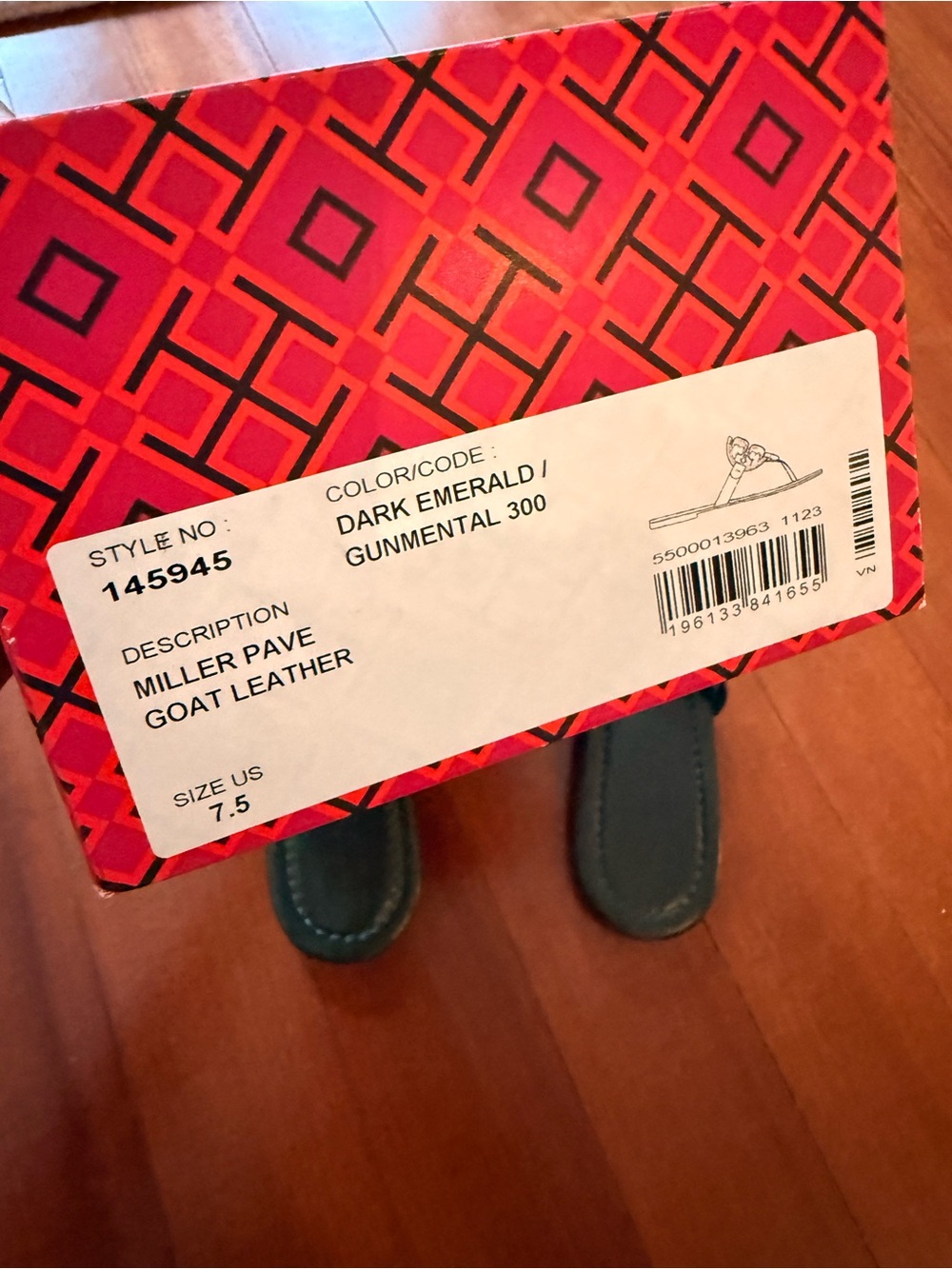 Tory Burch Emerald Leather Sandals with Crystal Logo - Picture 4 of 4